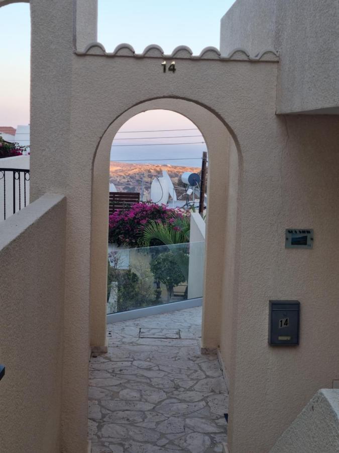 Villa Gorgeous Seaview House à Pissoúri Extérieur photo